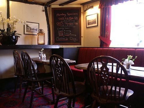 The Saracens Head Inn Amersham Εξωτερικό φωτογραφία